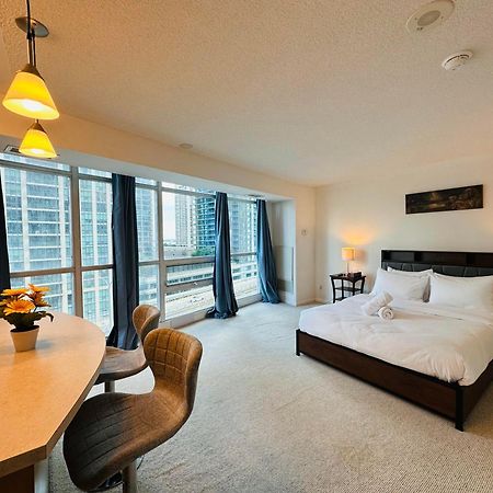 Rivetstays - The Yonge Toronto Zewnętrze zdjęcie