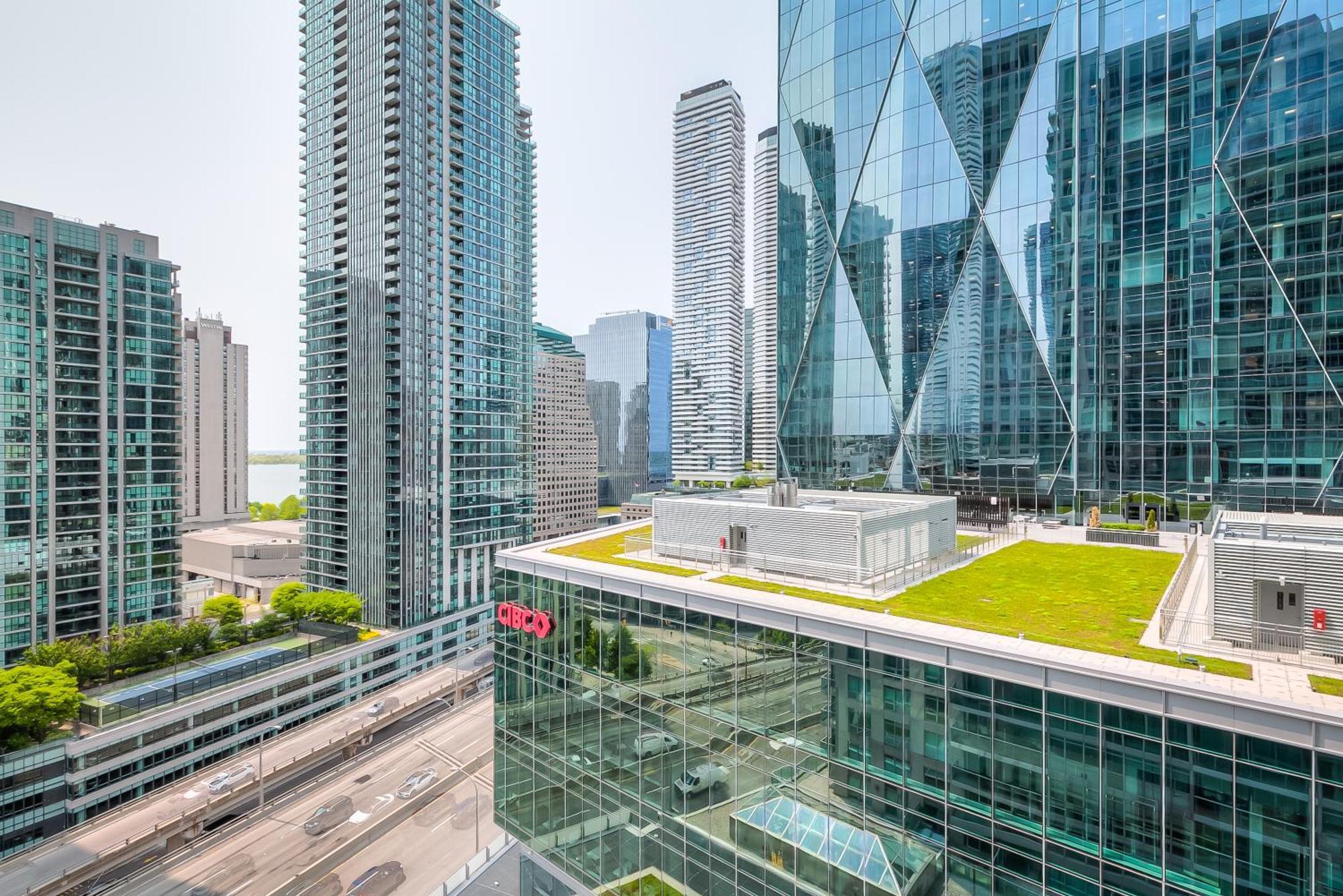 Rivetstays - The Yonge Toronto Zewnętrze zdjęcie