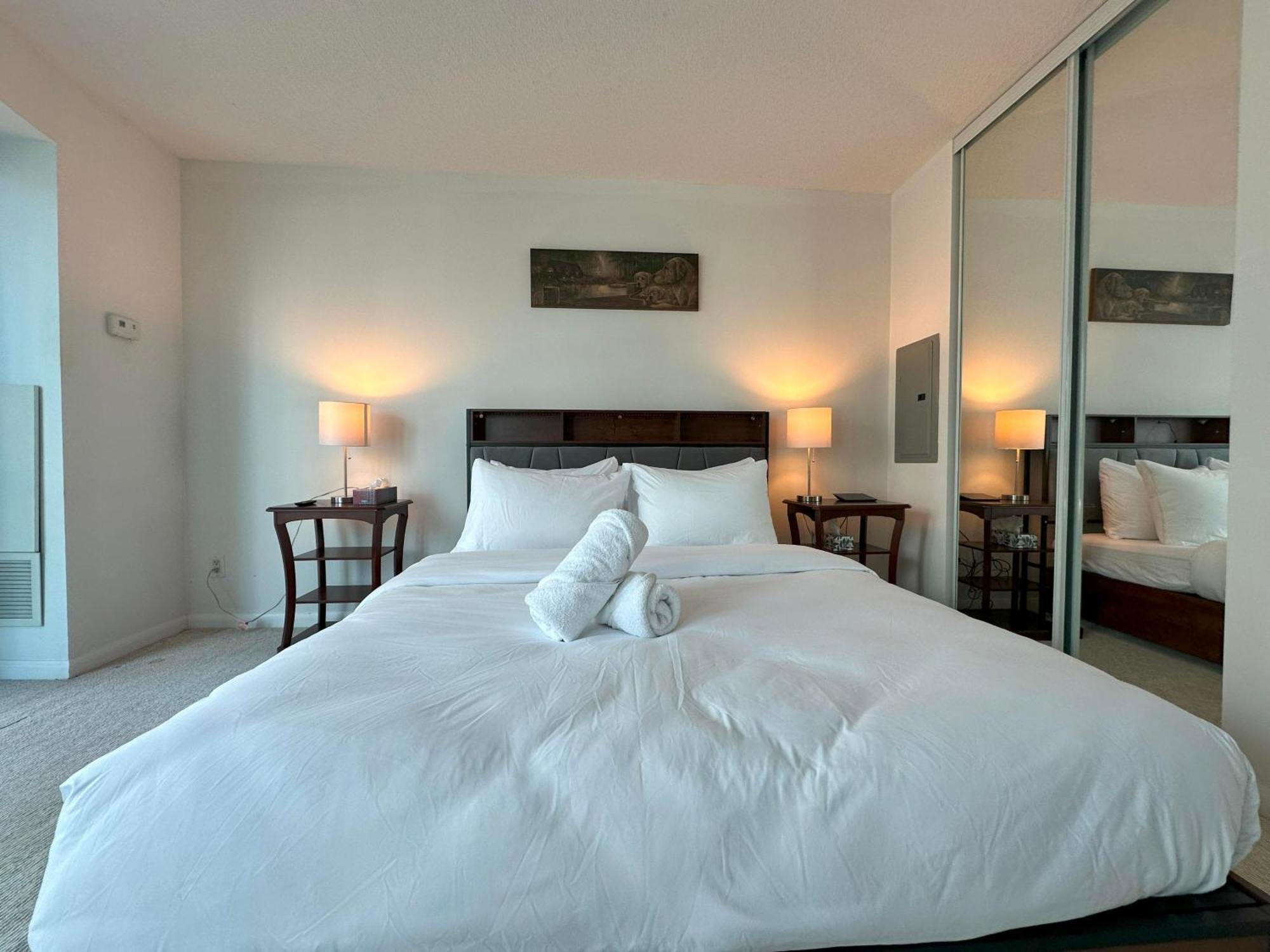 Rivetstays - The Yonge Toronto Zewnętrze zdjęcie
