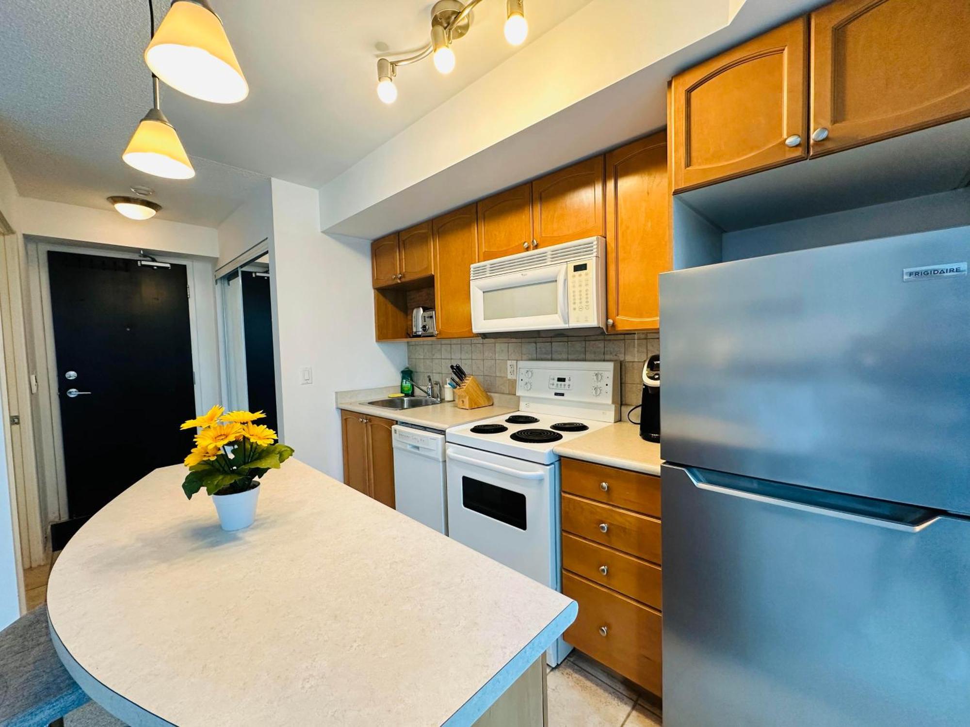 Rivetstays - The Yonge Toronto Zewnętrze zdjęcie